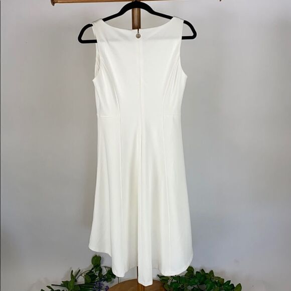 Tommy Hilfiger dress - Picture 5 of 8